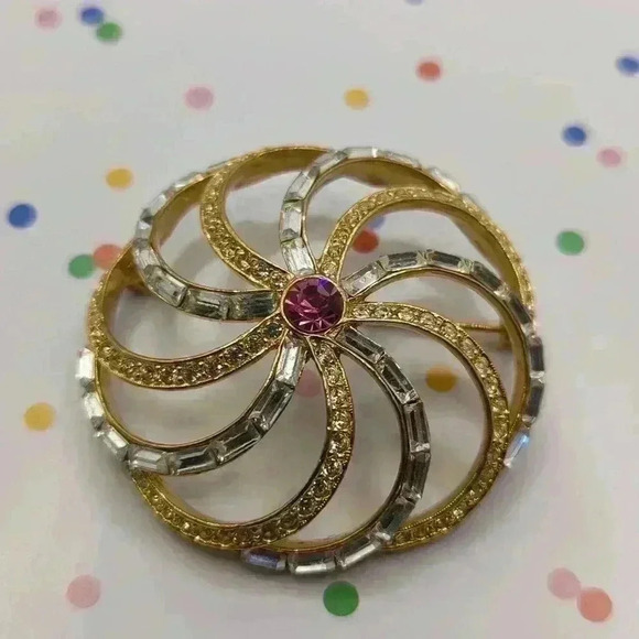 Vintage Lord & Taylor Gold Blush Pink Crystal Brooch - Elegant Statement Piece - Picture 1 of 5